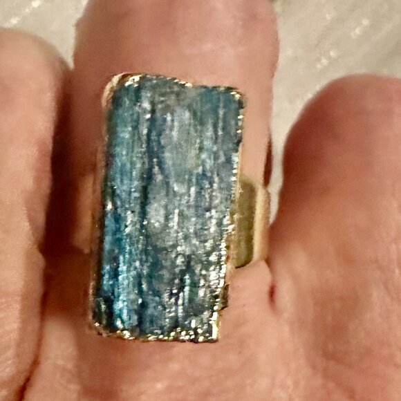 Bali Raw Kyanite Ring - Picture 3 of 5